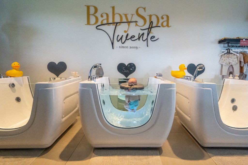 Baby Spa Twente | Baby spa in de buurt van Almelo | Over ons baby De floatbadjes van Baby Spa Twente
